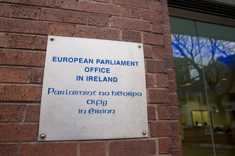Information plate of the EP