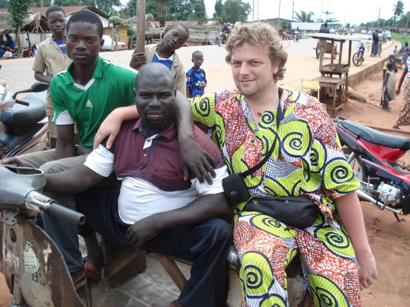 Het zwarte goud van gehandicapten in Benin